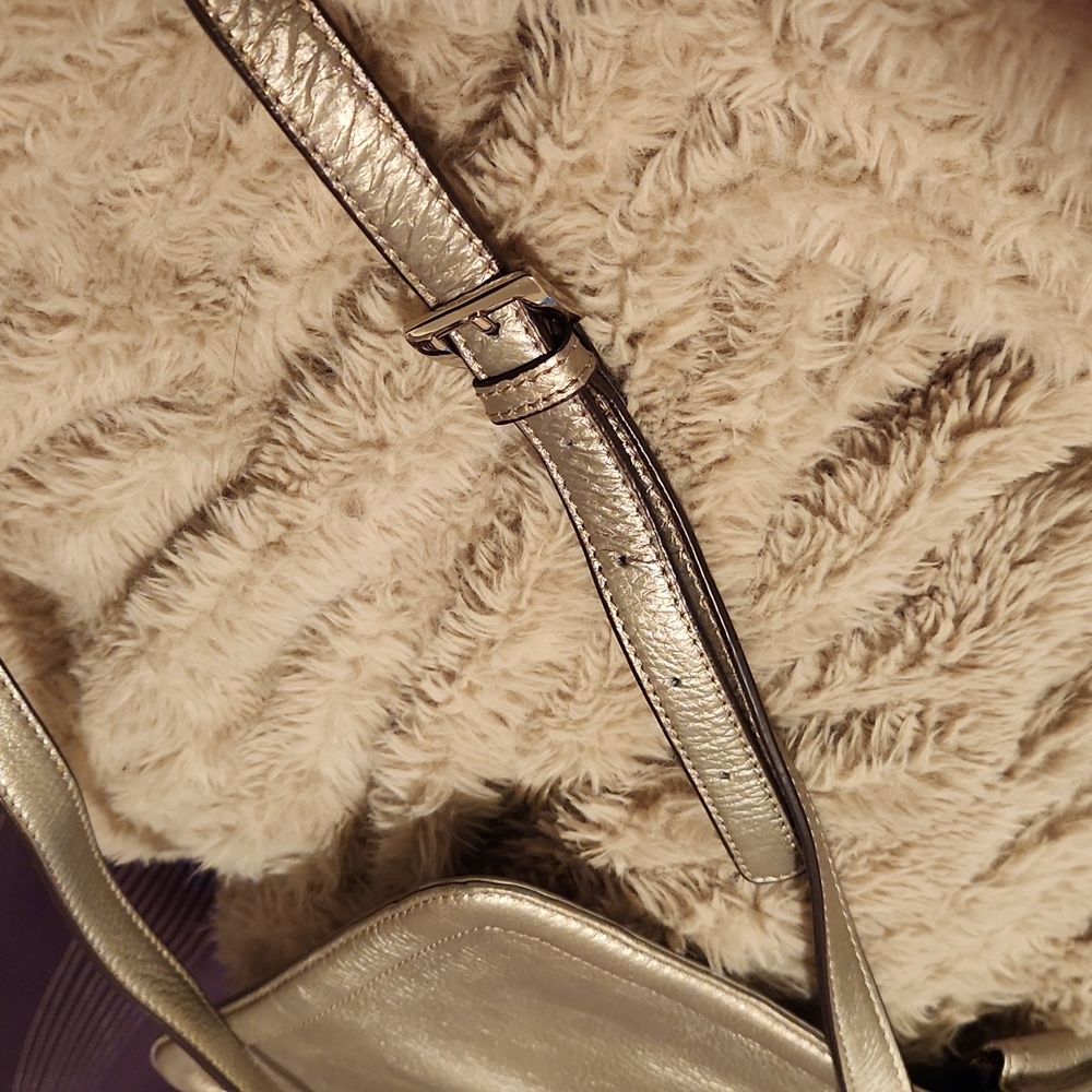 Clarks Leather Crossbody Bag Purse - Picture 9 of 9